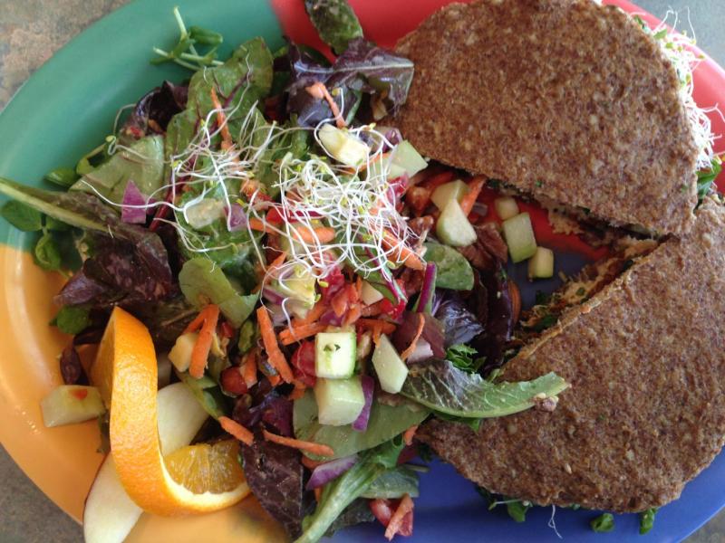 A look at the best vegan dining in Las Vegas. For more vegan food in Las Vegas, visit www.vegansbaby.com/vegansbaby2018