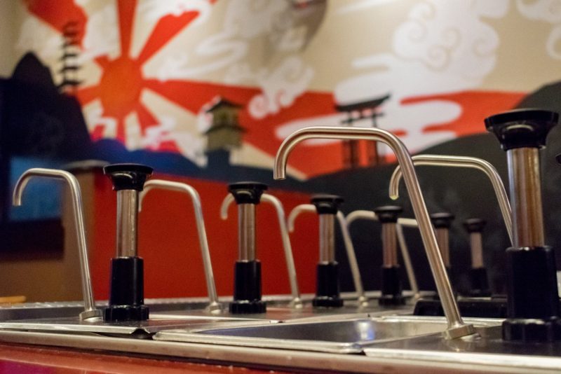Volcano Grille offers vegan options on their fast casual teppanyaki menu. For more vegan dining in Las Vegas, visit www.vegansbaby.com/vegansbaby2018