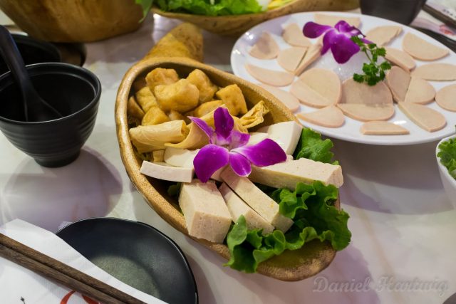 Chubby Cattle offers vegan friendly hot pot. For more vegan news, visit www.vegansbaby.com