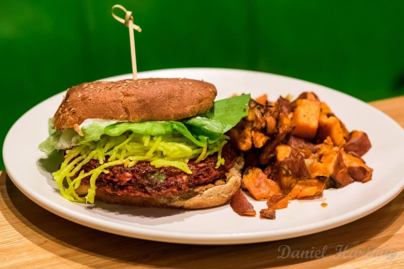 True Foods Kitchen is now open in Downtown Summerlin. For more vegan options in Las Vegas, visit www.vegansbaby.com