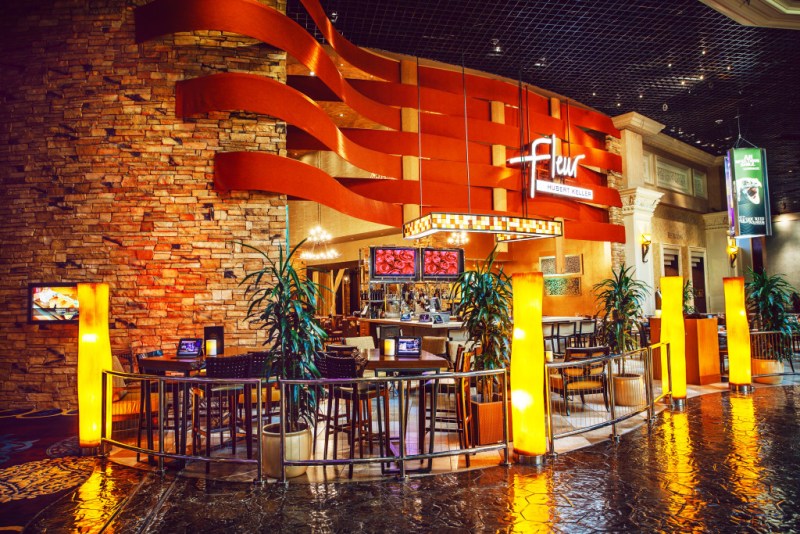 Looking for international cuisine? Fleur at Bellagio offers a vegetarian menu that can be tweaked for vegan dining options. For more Las Vegas vegan dining, visit the Las Vegas vegan dining guide, www.vegansbaby.com/vegansbaby2018