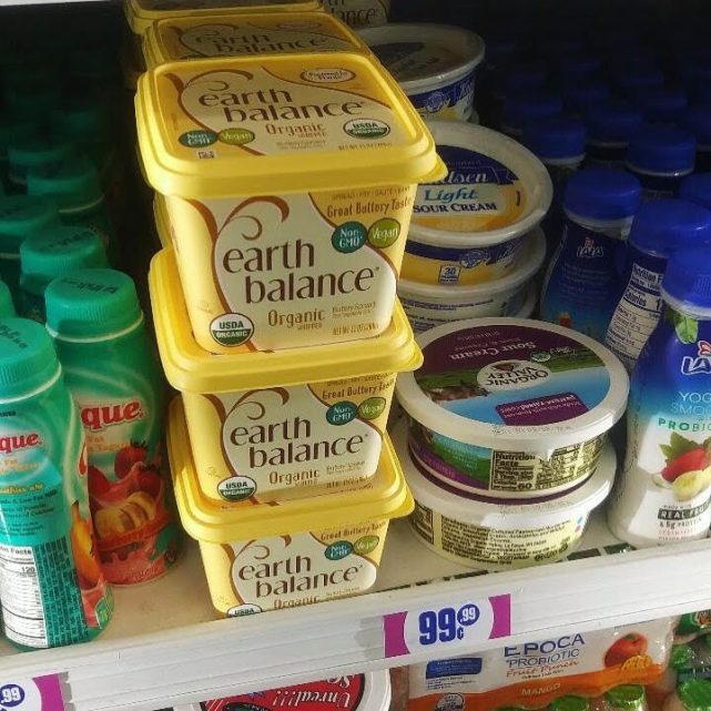 Who says your grocery store bill has to be high when you're vegan? Check out our favorite vegan 99 Cent Only Store finds. For more vegan shopping tips, visit www.vegansbaby.com.