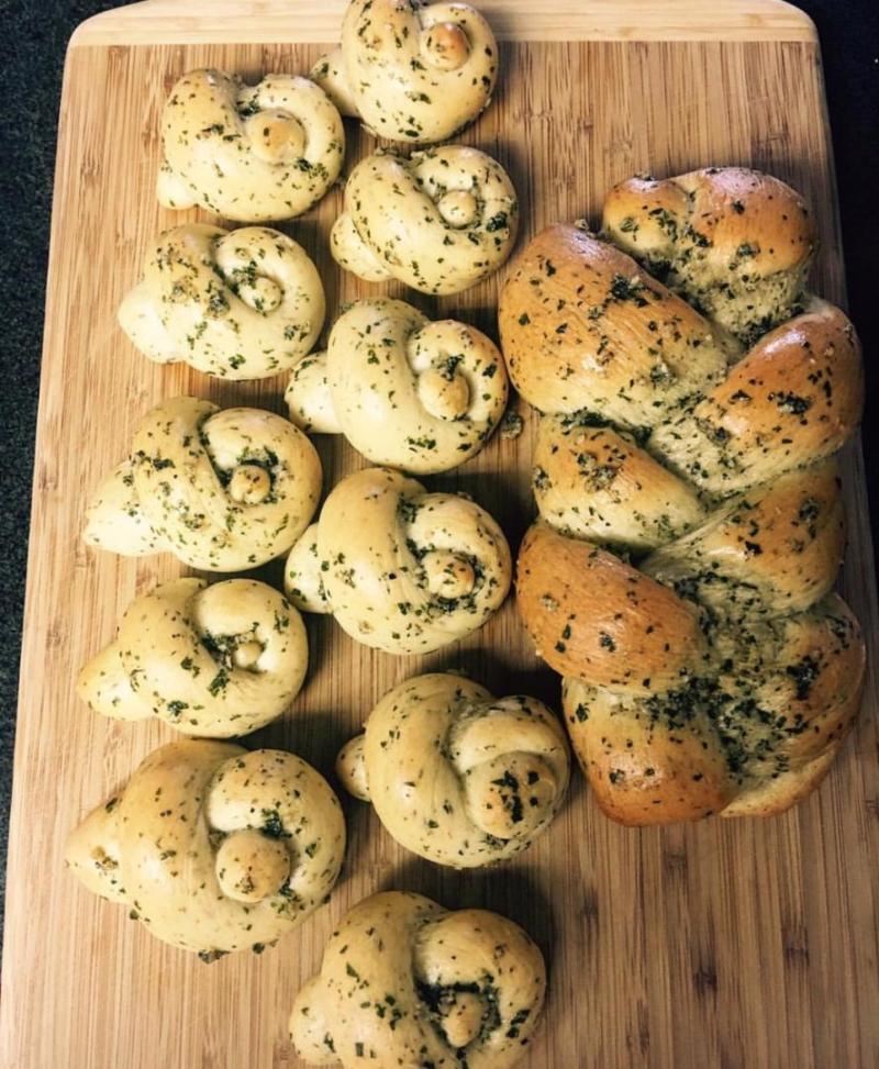 The new plant-based, organic and non-GMO bread business, Bread for the People, in Las Vegas. For more vegan news and vegan dining in Las Vegas, visit www.vegansbaby.com/vegansbaby2018