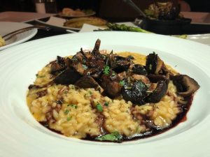 Looking for vegan options at a Las Vegas steakhouse? Twin Creeks in Silverton Casino has a whole menu. For more vegan dining, visit www.vegansbaby.com/vegansbaby2018