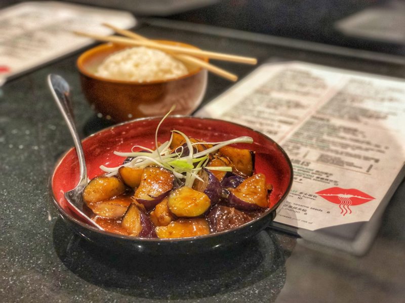 A look at the vegan options at Send Noodles inside The Palms Resort. For more vegan dining options in Las Vegas, visit www.vegansbaby.com/vegansbaby2018