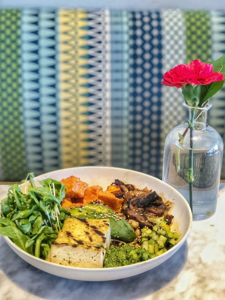 Flower Child offers a large selection of vegan and vegan gluten-free options in Las Vegas. For more vegan dining in Las Vegas, visit www.vegansbaby.com/vegansbaby2018