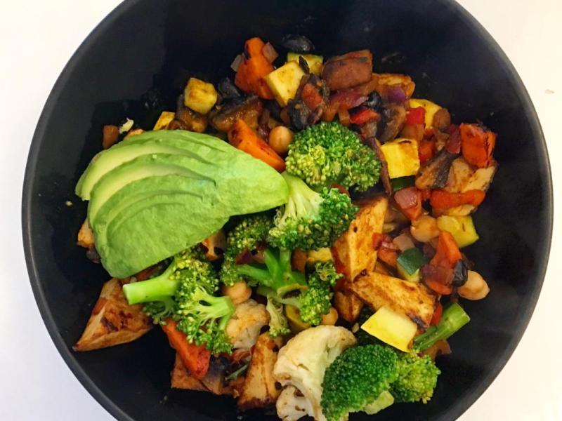Protein House in Las Vegas serves a variety of healthy vegan dishes for breakfast, lunch and dinner. For more vegan dining options in Las Vegas, visit www.vegansbaby.com/vegansbaby2018