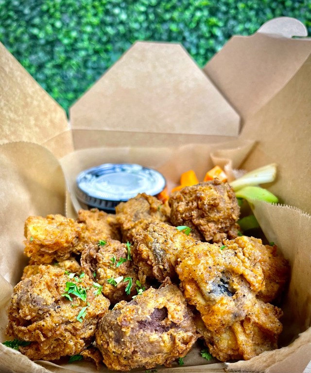 Looking for vegan soul food in Las Vegas? Check out Souley Vegan. Here is what to order at Souley Vegan. For more vegan dining in Las Vegas, visit www.vegansbaby.com