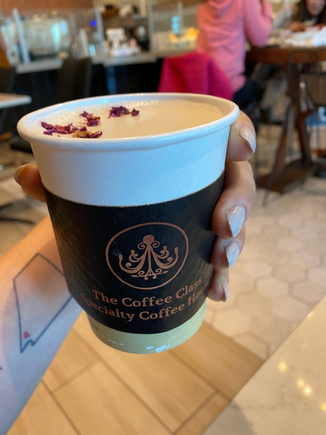 The Coffee Class is a vegan-friendly coffee shop in Las Vegas. For more vegan options in Las Vegas visit www.vegansbaby.com