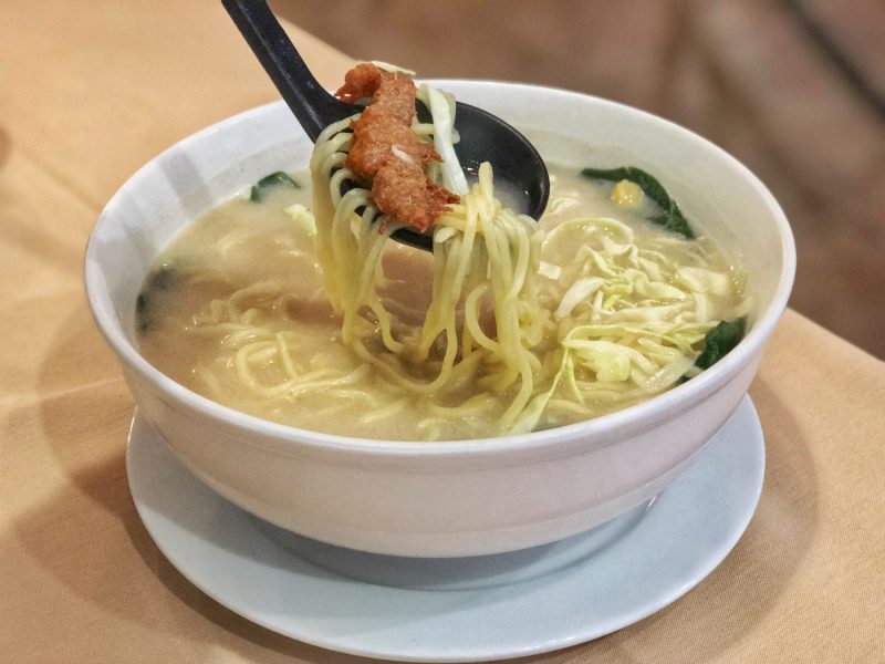 Chef Kenny's Asian Vegan Restaurant is a vegan restaurant in Las Vegas serving veganized versions of popular Chinese dishes, sushi, ramen, pho and more. For more vegan food in Las Vegas, visit www.vegansbaby.com/vegansbaby2018