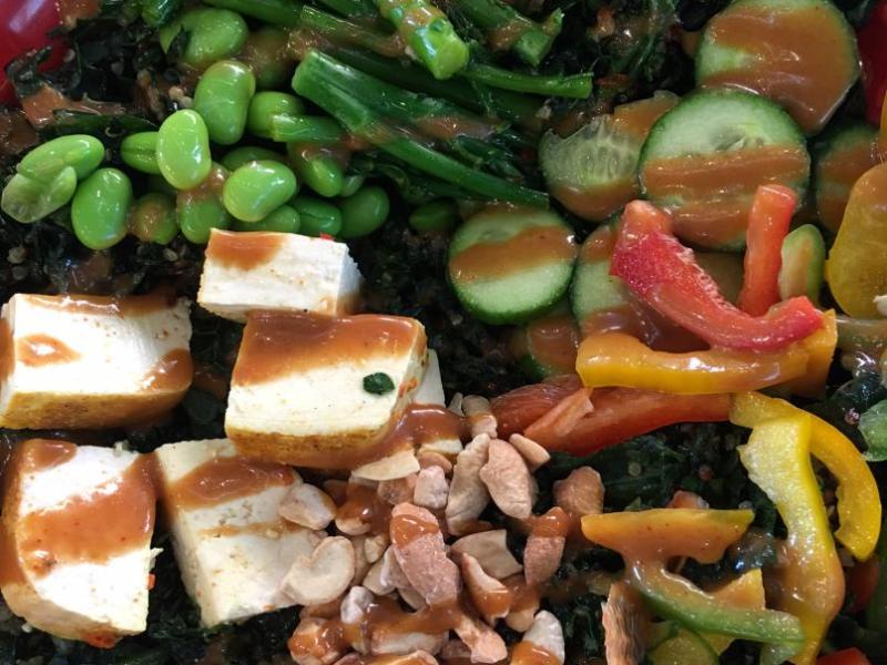 Cafe Zupas has a few vegan food options in Las Vegas. For more vegan food options in Las Vegas, visit www.vegansbaby.com/vegansbaby2018