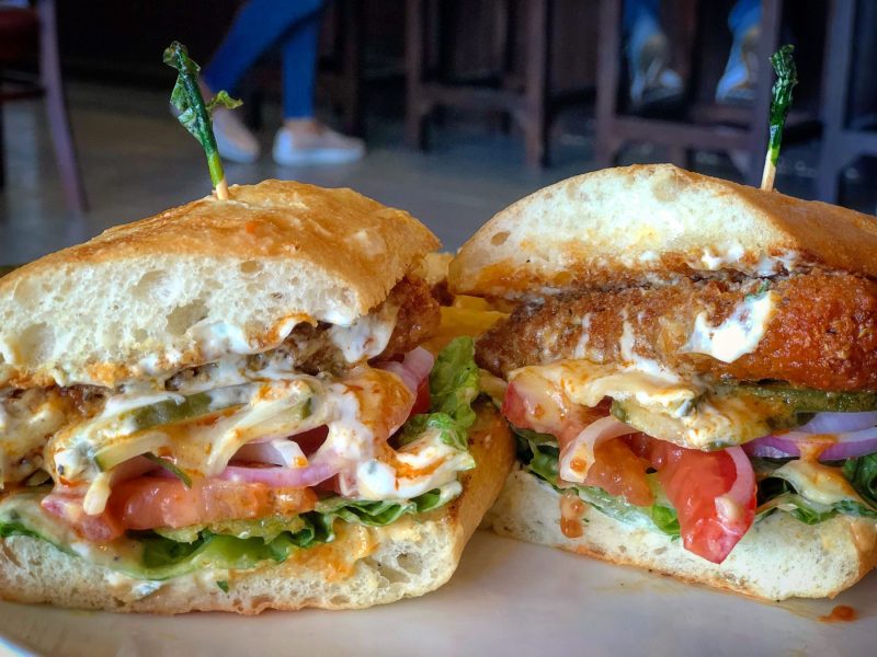 15 of the best vegan dishes in Las Vegas that everyone needs to try! For more vegan food in Las Vegas, visit www.vegansbaby.com/vegansbaby2018