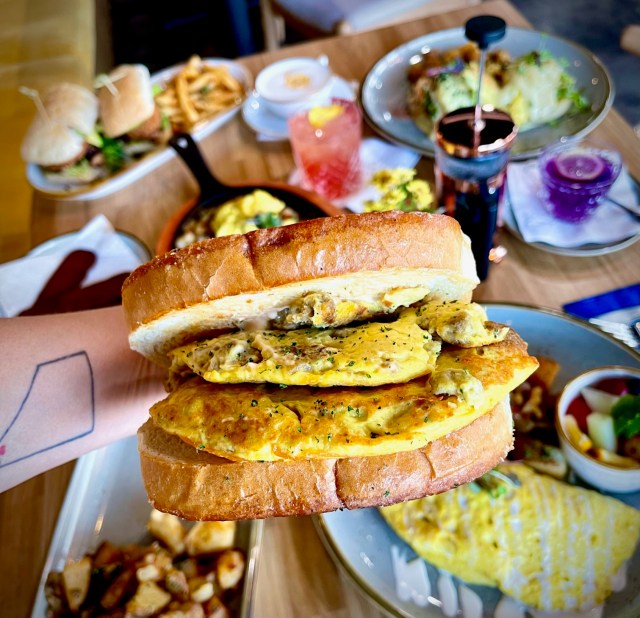 7 dishes to order for vegan brunch at Good Morning Kitchen in Las Vegas. For more vegan dining in Las Vegas visit vegansbaby.com
