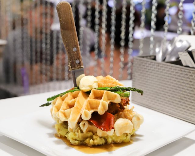 Chick'n & Waffles
