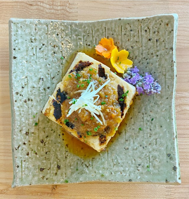Chikyū is a plant-based Japanese restaurant in Las Vegas. The Las Vegas vegan restaurant serves izakaya and sushi. For more vegan dining in Las Vegas, visit www.vegansbaby.com