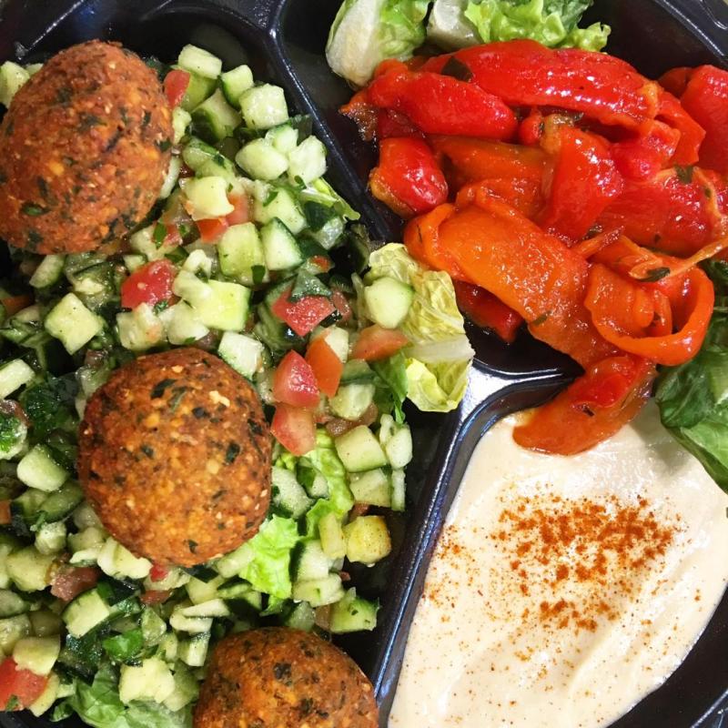 Looking for vegan Mediterranean food in Las Vegas? Crazy Pita has budget-friendly, delicious vegan options. For more vegan dining options in Las Vegas, visit www.vegansbaby.com/vegansbaby2018