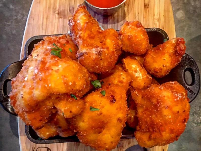 Public School 702 in Downtown Summerlin have a limited number of vegan items, including cauliflower buffalo wings. For more vegan dining options, visit www.vegansbaby.com/vegansbaby2018