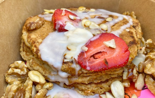 Munchie Brunchie is a vegan brunch delivery service in Las Vegas. For more vegan options in Las Vegas visit www.vegansbaby.com