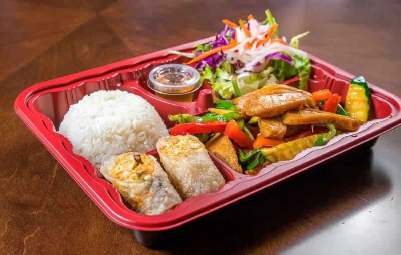 The popular VeggiEAT Xpress is opening a second location in Las Vegas. For more on vegan restaurants in Las Vegas, visit www.vegansbaby.com