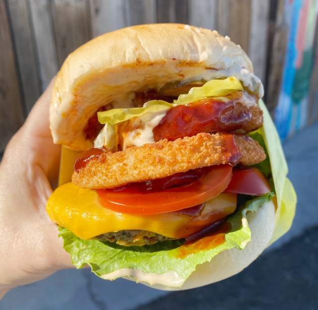 Underground Burgers is delivering vegan burgers to Las Vegas. For more vegan dining visit www.vegansbaby.com