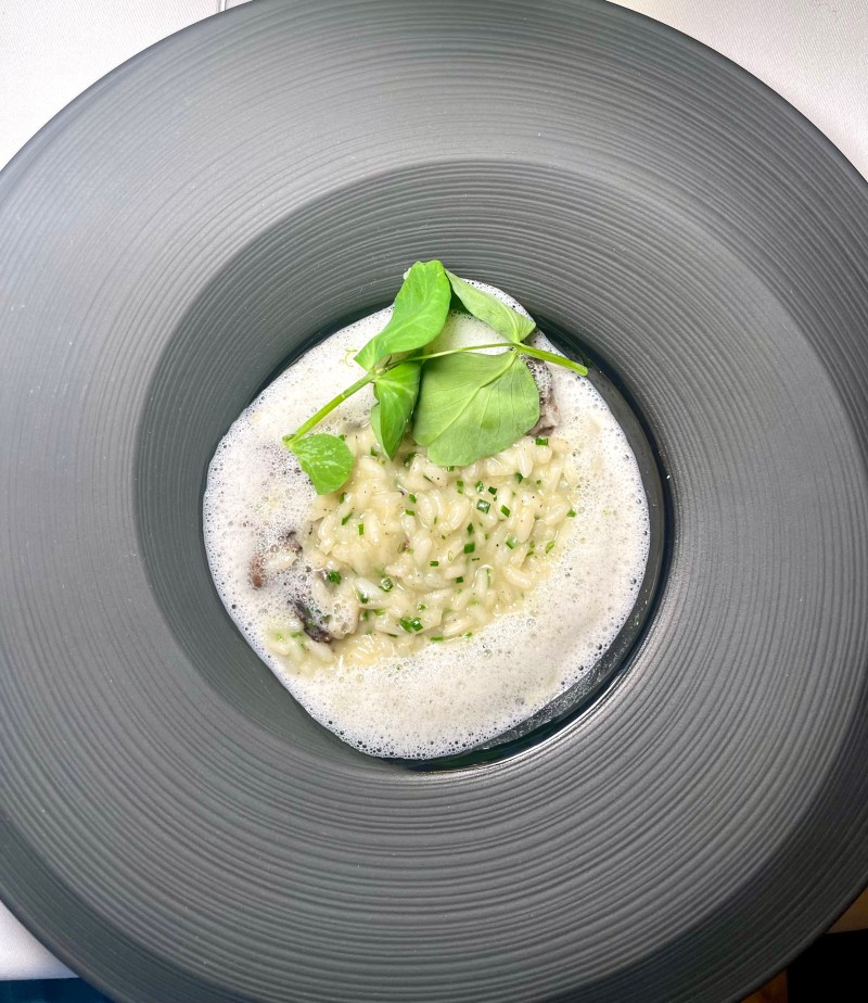 Le Cirque is a vegan-friendly fine dining restaurant at Bellagio in Las Vegas. For more information on vegan options in Las Vegas visit www.vegansbaby.com