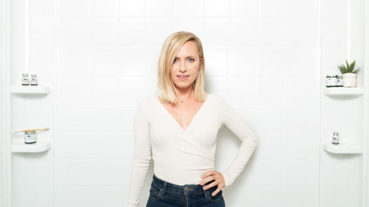 The Good Fork podcast features Lindsay McCormick, founder of BITE Toothpaste Bits. For more vegan podcasts, visit www.vegansbaby.com/the-good-fork