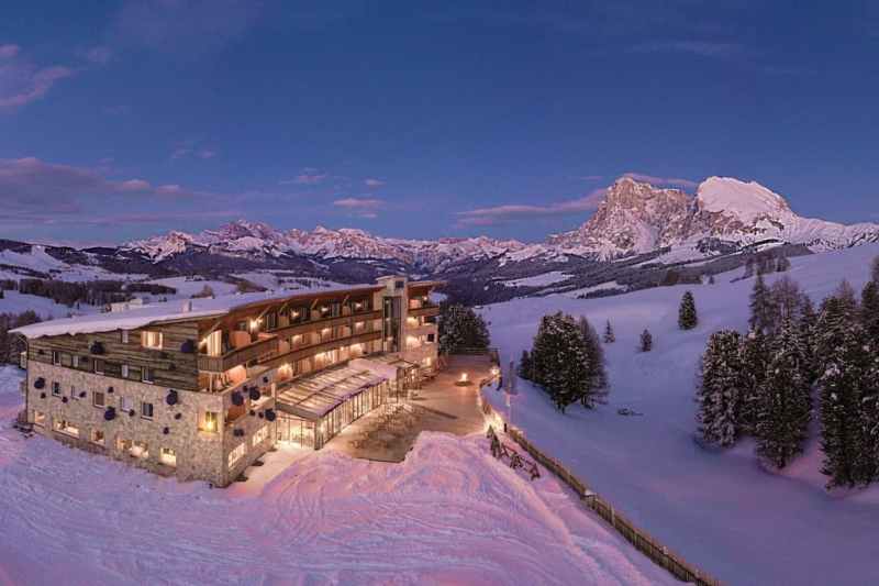 Paradiso Pure.Living vegan hotel on Alpe di Siusi Dolomites