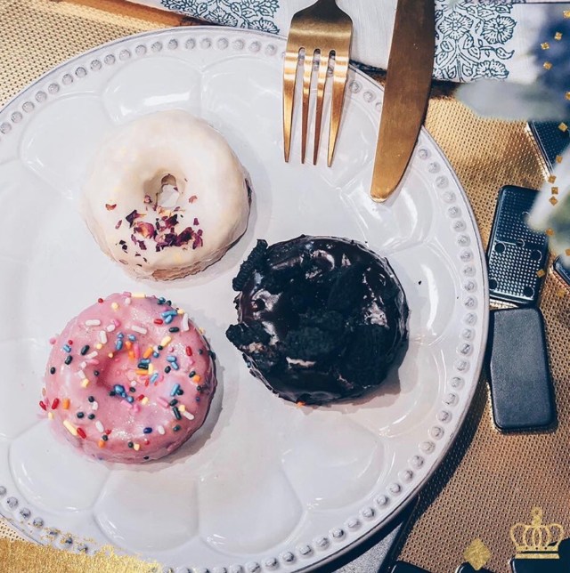 Vegan Babe Bakery joins Café Lola and Saint Honoré to offer vegan options. For more vegan dining news, visit www.vegansbaby.com