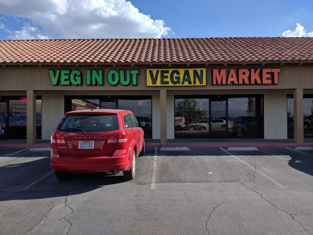 Las Vegas is getting its first vegan market, Veg-In-Out set to open in October 2019. For more vegan dining news, visit www.vegansbaby.com