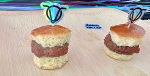 I'm vegan and I tried cultivated meat. Here's what I thought. For more vegan food, visit www.vegansbaby.com
