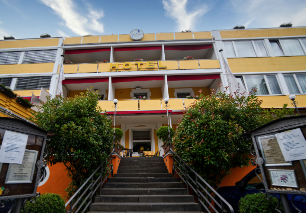 Vegan Hotel Nicolay 1881 exterior on Mosel River in Germany