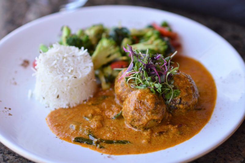 Veganuary Las Vegas presented by Vegans, Baby celebrates vegan dining in Las Vegas for the entire month of January 2018 with a portion of proceeds benefitting the Nevada SPCA and Veganuary. For more vegan food in Las Vegas, visit www.vegansbaby.com/vegansbaby2018