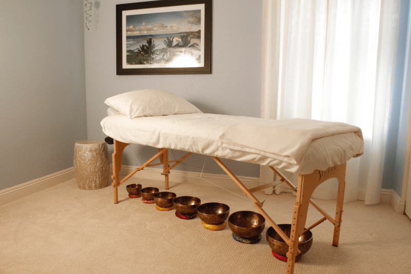 Kundalini yoga, meditation, sound healing, angel card reading and more are done by Michelle Kellogg, the Mindful Mystic, in Las Vegas. For more on health and wellness and vegan lifestyle in Las Vegas, visit www.vegansbaby.com/vegansbaby2018
